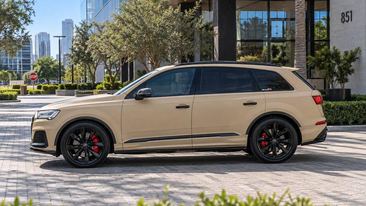 Audi SQ7 2023 in Fort Lauderdale, FL
