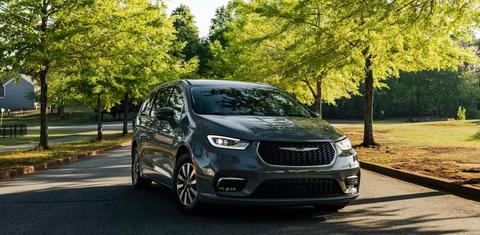 Chrysler Pacifica 2022