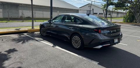 Hyundai Sonata Hybrid 2025