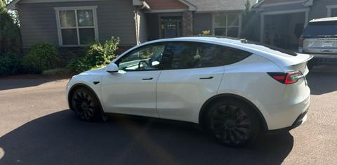 Tesla Model Y 2021