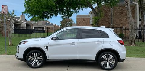 Mitsubishi Outlander Sport 2024