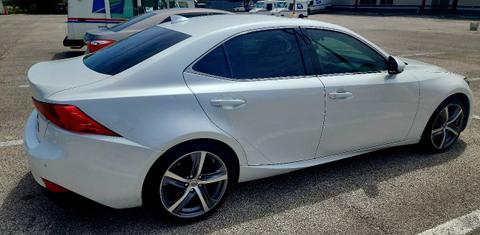 Lexus IS 2018