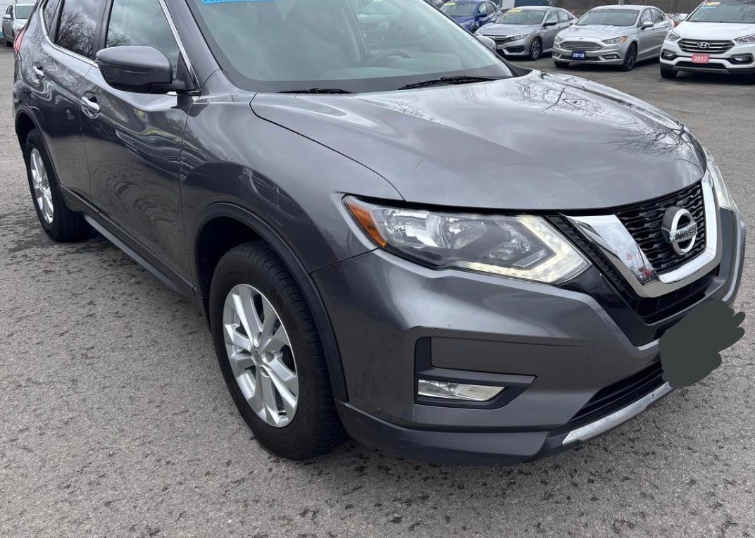 Nissan Rogue 2017 à Thorold, ON