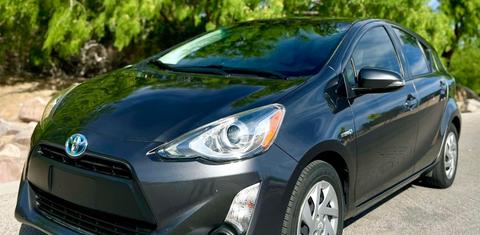 Toyota Prius c 2015