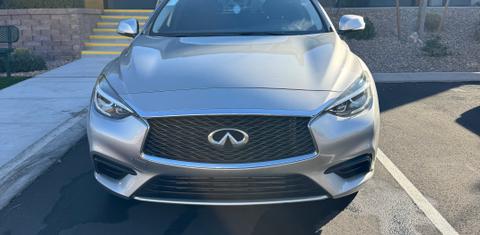 INFINITI QX30 2017