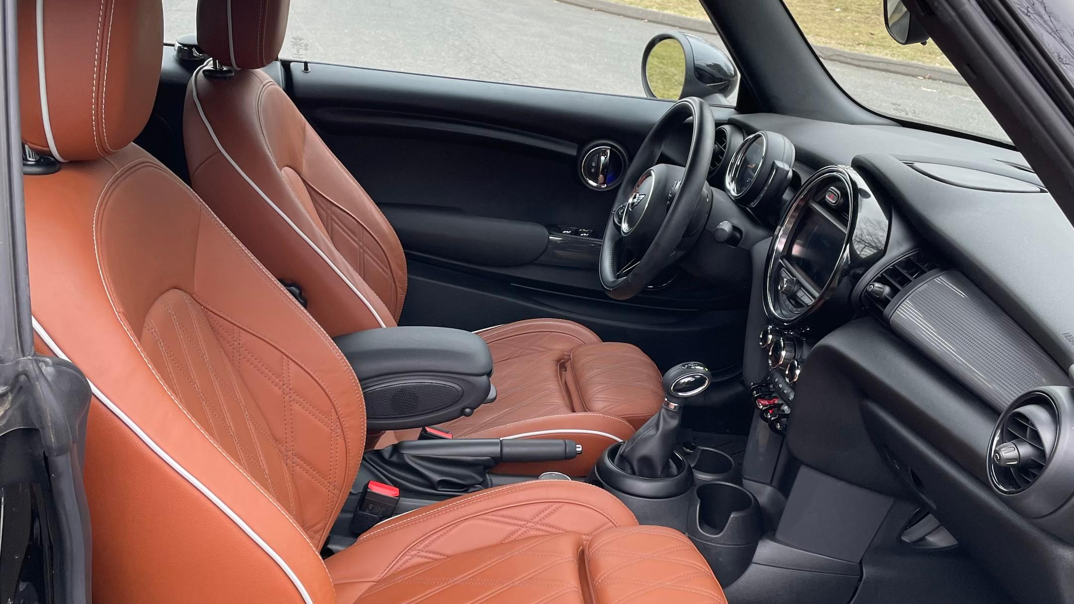 MINI Convertible 2018 in Manchester, CT