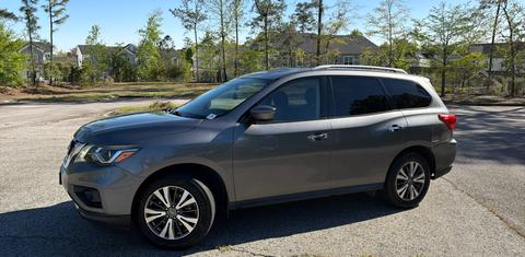 Nissan Pathfinder 2017