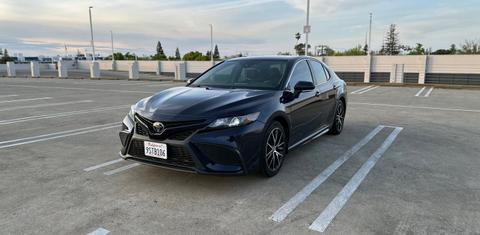 Toyota Camry 2022