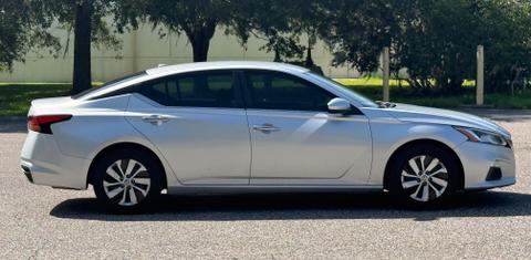 Nissan Altima 2019