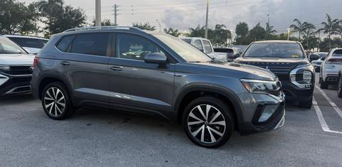 Volkswagen Taos 2024