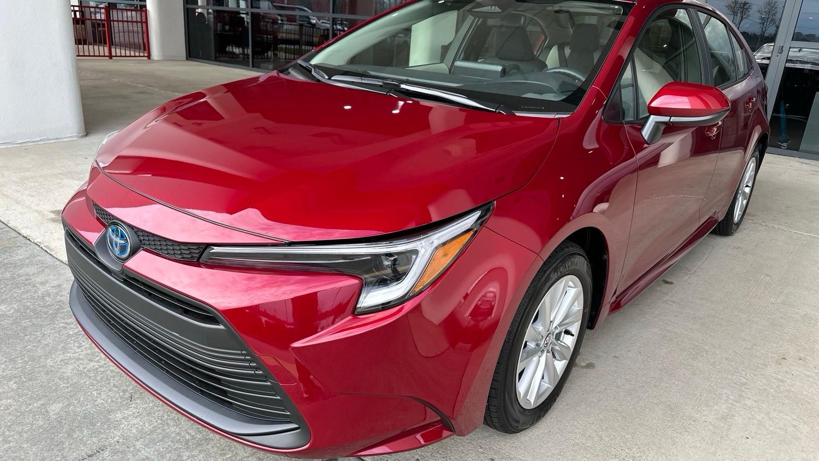 Toyota Corolla Hybrid 2024 in Cary, NC
