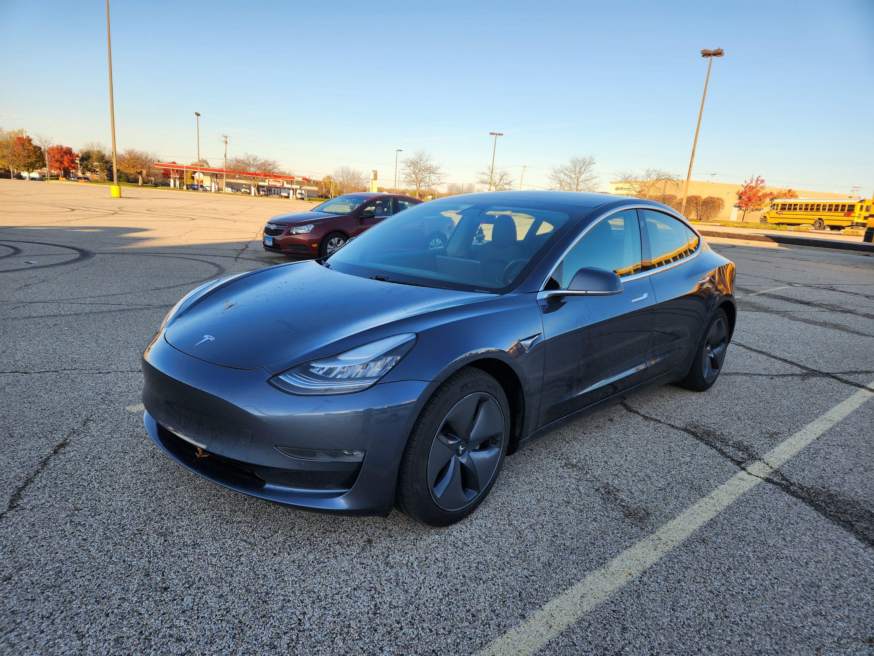 Tesla Model 3 2020 in Mundelein, IL