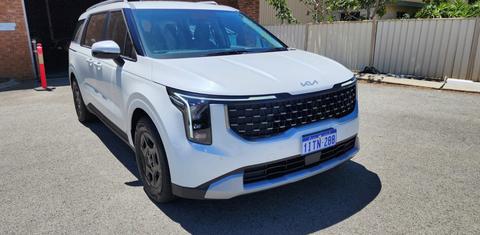 Kia CARNIVAL 2025