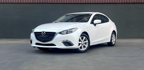 Mazda Mazda3 2015