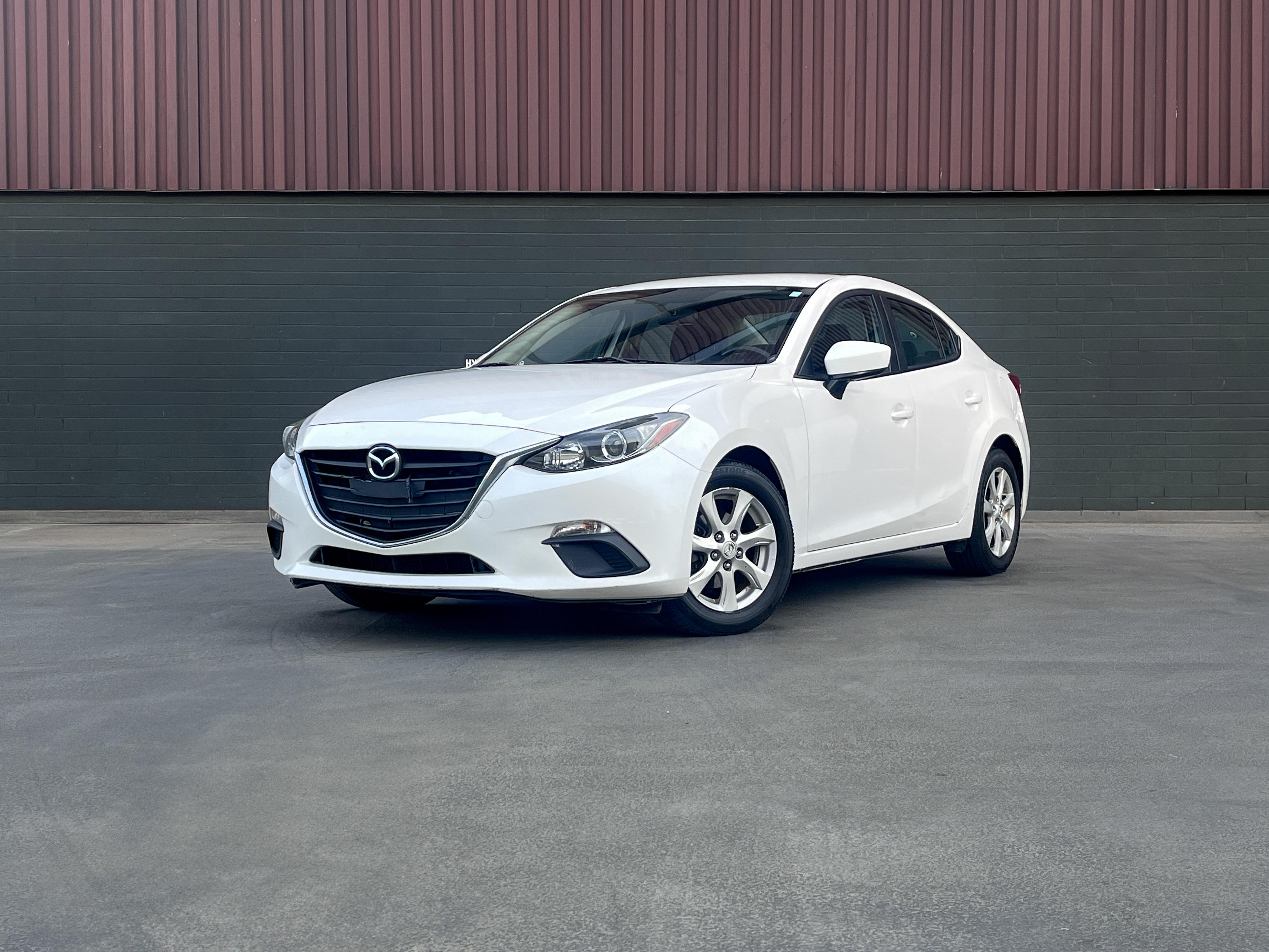 Mazda Mazda3 2015 à Calgary, AB