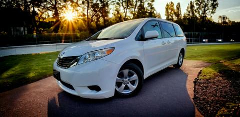 Toyota Sienna 2013