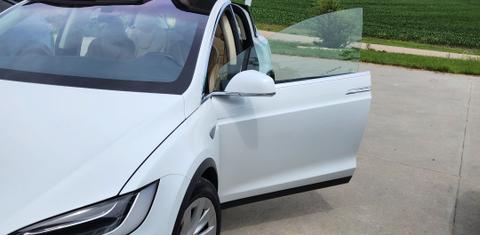Tesla Model X 2016