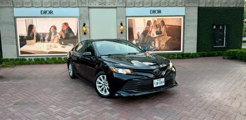 Toyota Camry 2019
