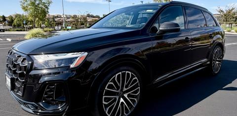 Audi SQ7 2025