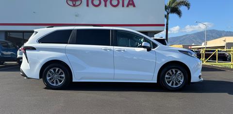Toyota Sienna 2025