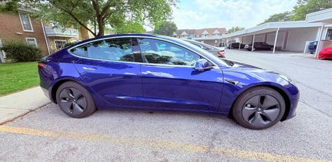 Tesla Model 3 2020