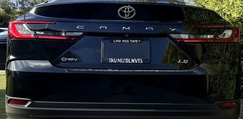 Toyota Camry Hybrid 2025