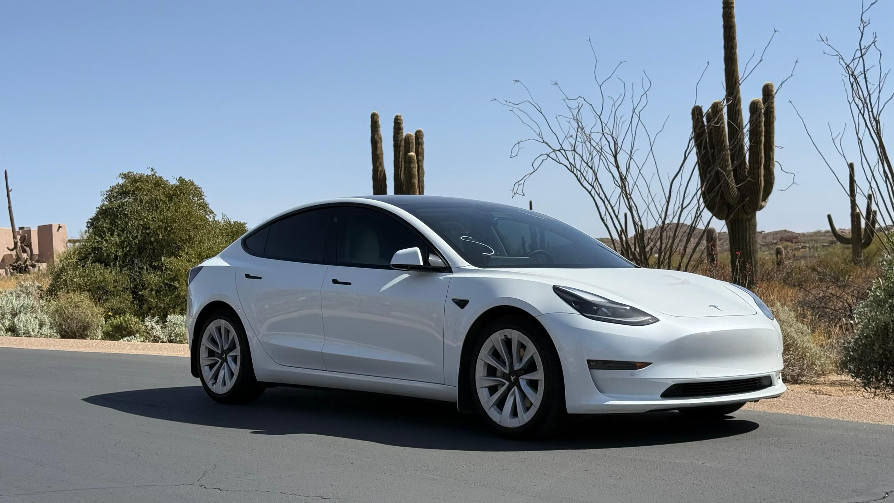 Tesla Model 3 2021 in SeaTac, WA