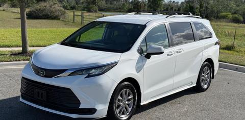 Toyota Sienna 2022