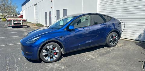 Tesla Model Y 2023