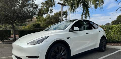 Tesla Model Y 2023