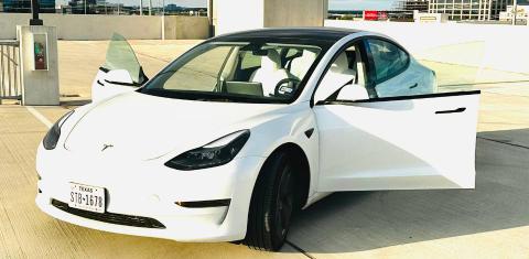 Tesla Model 3 2023