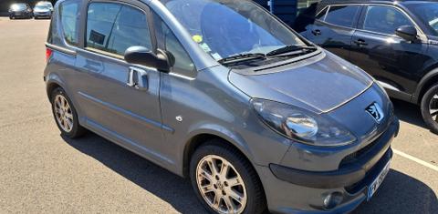 Peugeot 1007 2007