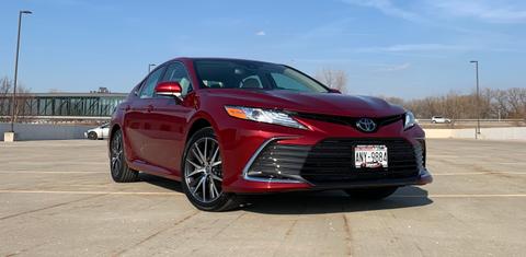 Toyota Camry 2022
