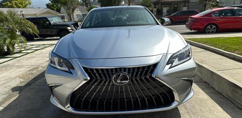 Lexus ES 2023