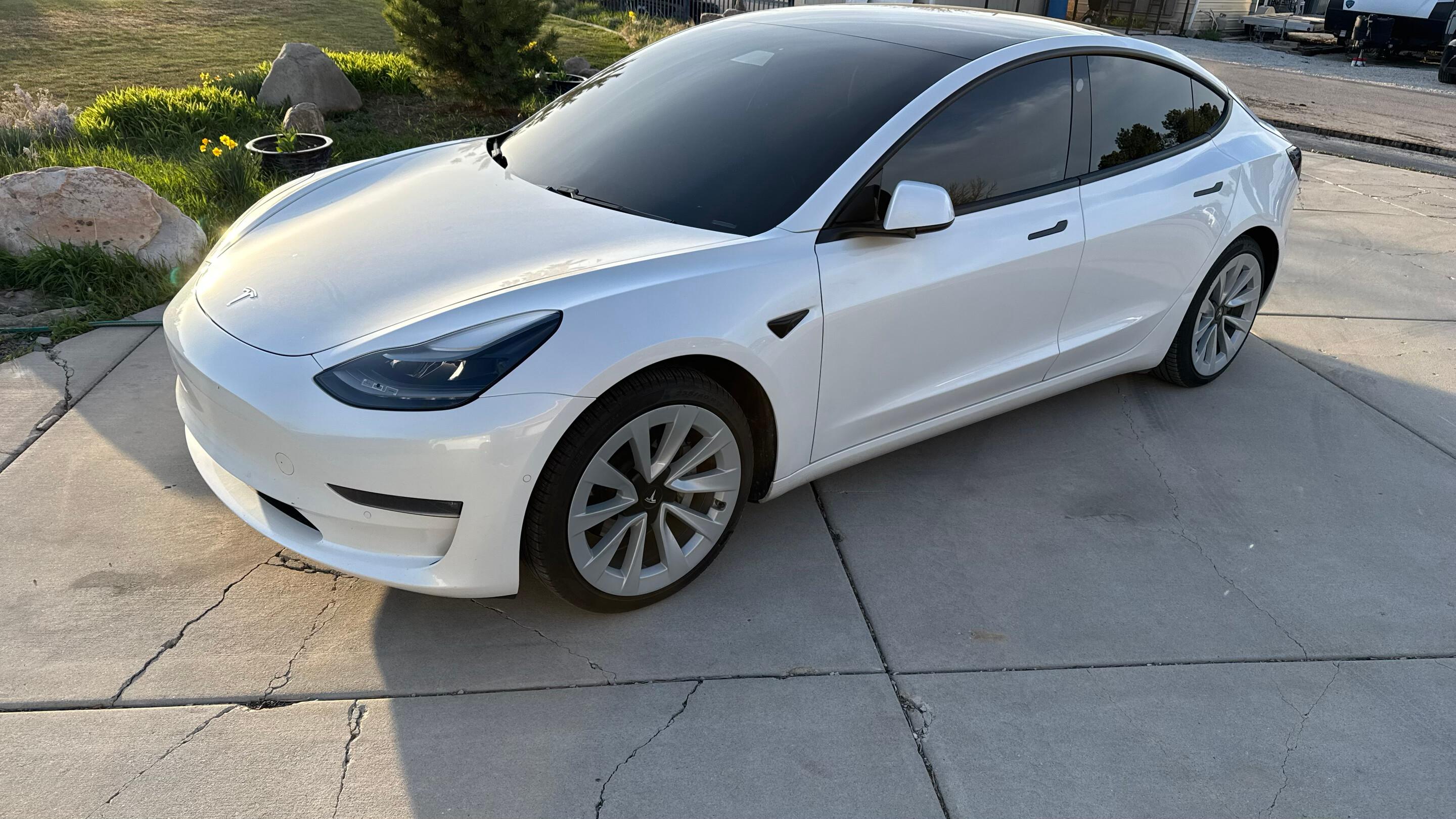 Tesla Model 3 2021 in Riverton, UT