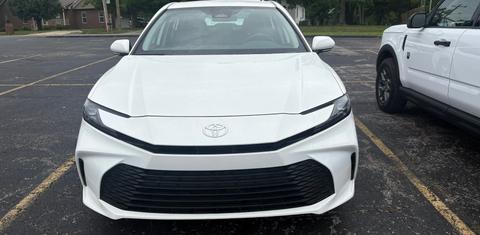 Toyota Camry Hybrid 2025