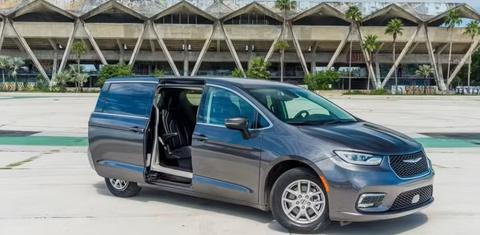 Chrysler Pacifica 2022