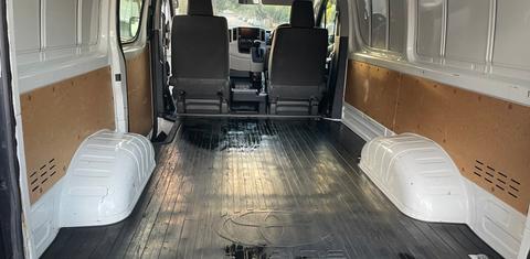 Toyota HIACE 2021