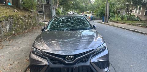 Toyota Camry 2021