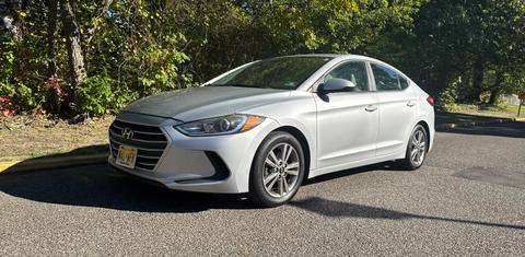 Hyundai Elantra 2017