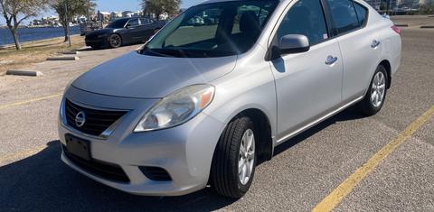 Nissan Versa 2014