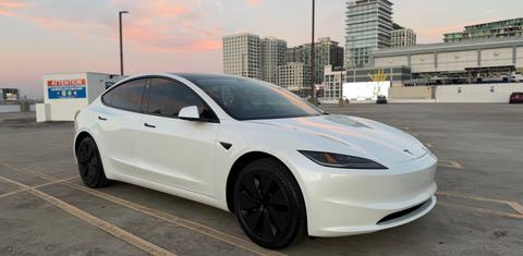 Tesla Model 3 2025