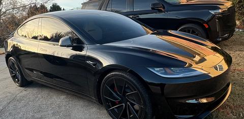 Tesla Model 3 2025