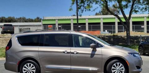 Chrysler Pacifica 2017