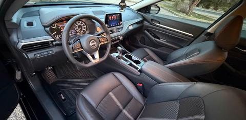 Nissan Altima 2025