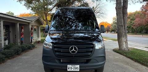 Mercedes-Benz Sprinter 2025