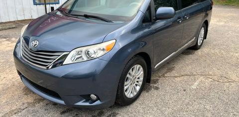 Toyota Sienna 2013
