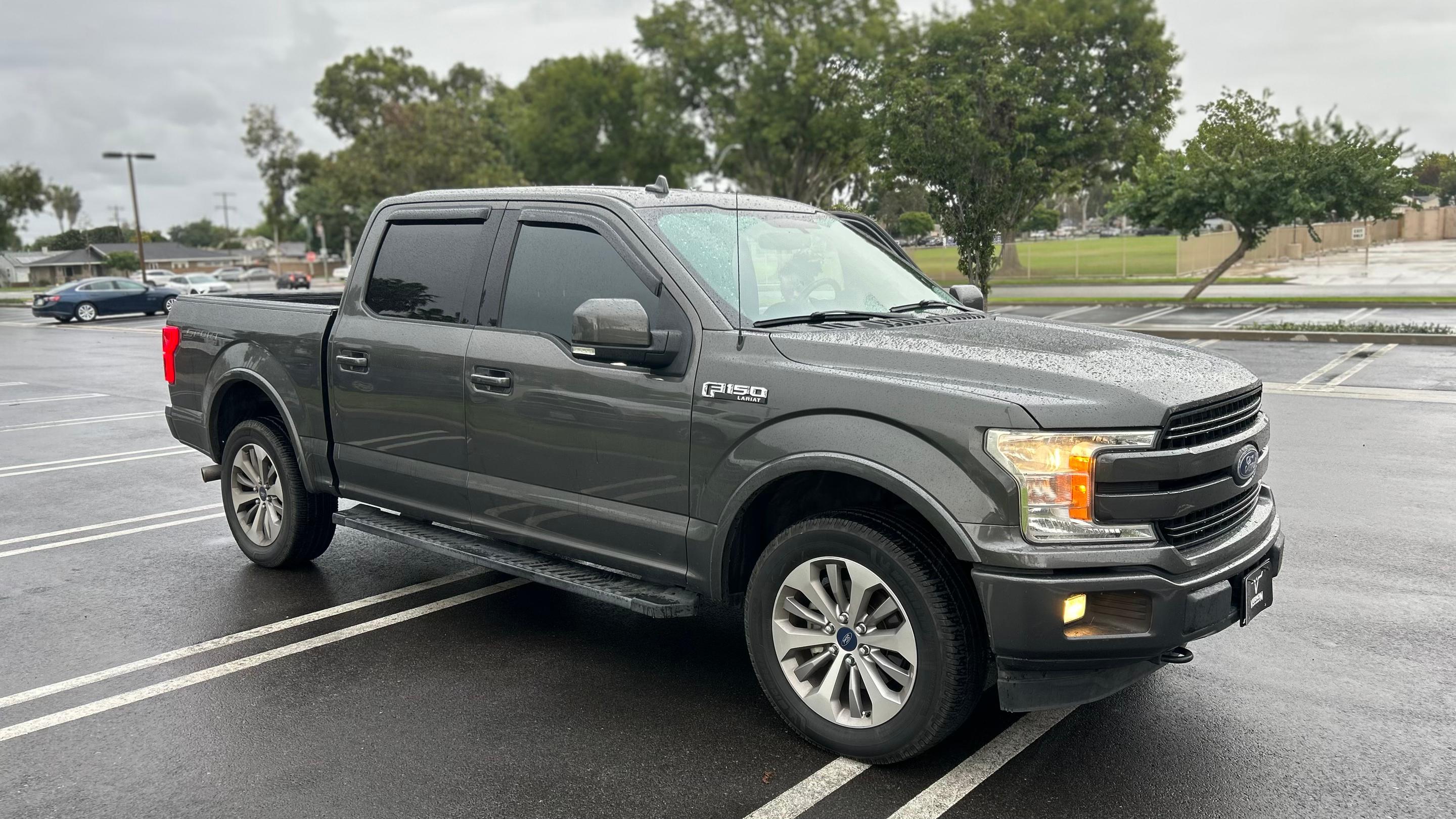 Ford F-150 2018 in Paramount, CA