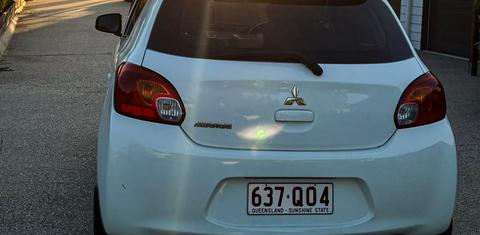 Mitsubishi MIRAGE 2015