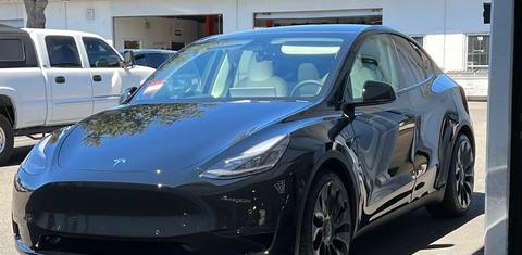 Tesla Model Y 2022